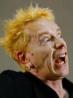 Frontfiguren i Sex Pistols John Lydon - eller Johnny Rotten er ramt af scenefrygt - Foto: AP 