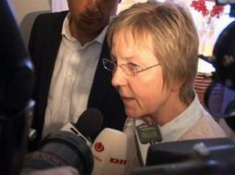 Marianne Jelved mener, at Anders Fogh Rasmussen har mere travlt med at være formand for Venstre end at være statsminister. - Foto: Localeyes 
