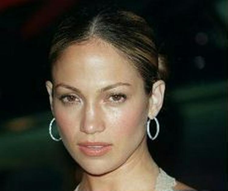 Jennifer Lopez får måske rollen som Sue Ellen i ny Dallas film. - Foto: AP 