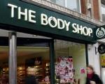 Det engelske kosmetikfirma The Body Shop er blevet købt af den franske kosmetikgigant L'Oreal. - Arkivfoto: AP 