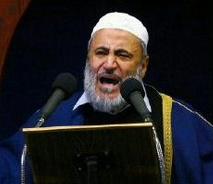 Imam Abu Laban ligger nummer to i en internetafstemning om den lident flatterende pris, 'Bad Democracy Award'. - Arkivfoto: AP 