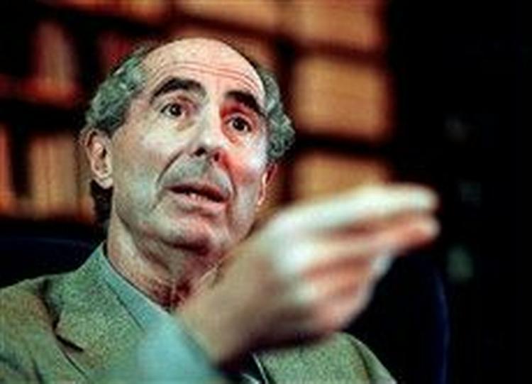Philip Roth. Forfatterens nyeste bog, 'Komplottet mod Amerika', udkommer endelig på dansk. - Foto: Gretchen Ertl. 
