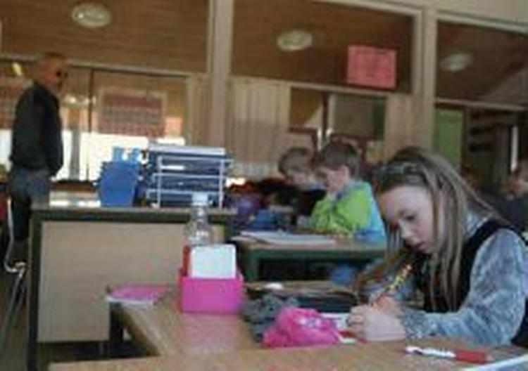 Lærere i den danske folkeskole underviser kun omkring en tredjedel af deres arbejdstid. Det er for lidt, mener undervisningsminister Bertel Haarder (V) - Foto: Rasmus Baaner 