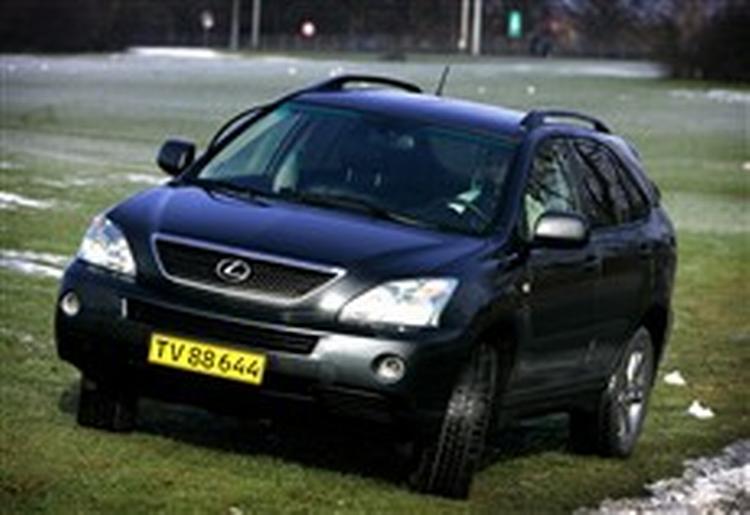 Lexus RX 400h Van Foto: Jens Dresling 