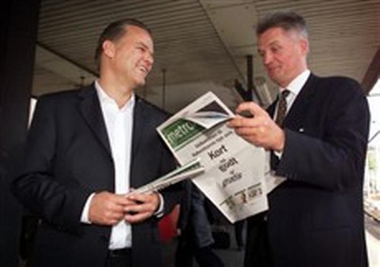 Svenn Dam (th.) stod i sin tid bag gratisavisen metroXpress i Danmark. Dengang i selskab med Per Michael Jensen (tv.), der nu skal stå i spidsen for TV 2.   Arkivfoto: Jens Dresling 