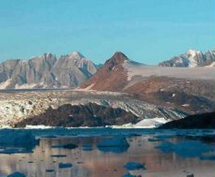 Hvis alt går efter planen, så vil grønlænderne snart kunne betale med pengesedler med grønlandske symboler. - Arkivfoto: AP 