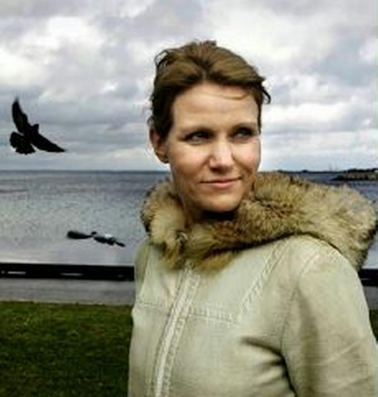 Socialdemokraternes formand Helle Thorning-Schmidt lover sundhedstjek til alle, omsorgstid til de ældre og flere pædagoger til de små. - Foto: Martin Bubandt Jensen 