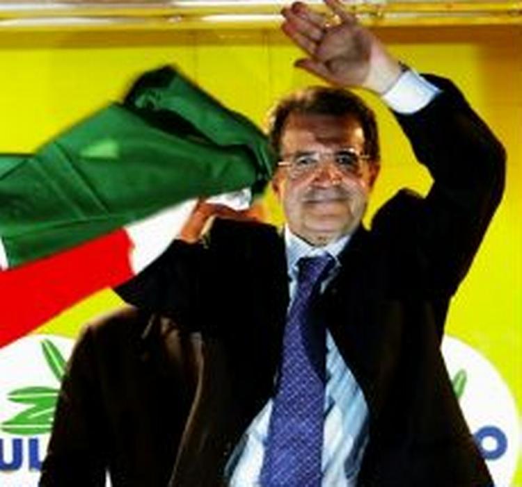 Romano Prodi føler sig sejrsikker, selv om intet endnu er afgjort i valget i Italien. - Foto: AP 