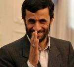 Irans præsident, Mahmoud Ahmadinejad, er ikke påvirket af de mange rygter om et muligt amerikansk angreb mod Iran. Han står fast på sit program for udvikling af atomkraft. - Foto: AP 