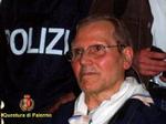 Italiens mest eftersøgte mand, Bernado Provenzano, er blevet anholdt. Mafiabossen stolede ikke på mobiltelefoner - Foto: AP 