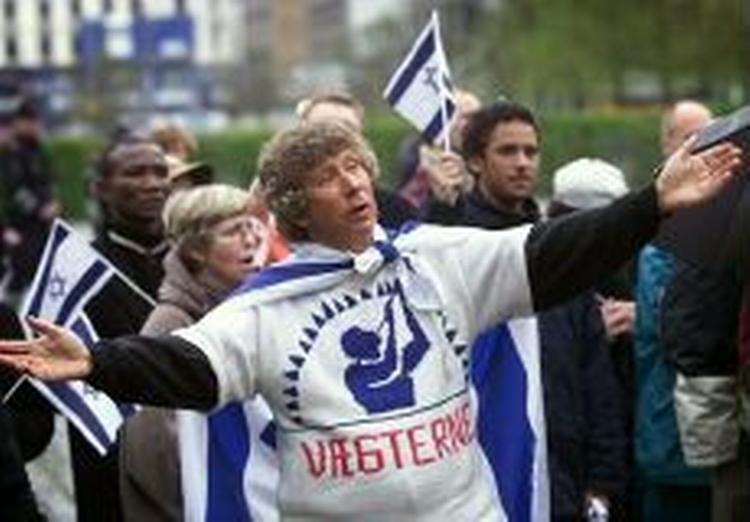 Moses Hansen har i år sin egen stand på sexmessen i Aabenraa - Foto: Jens Dresling 