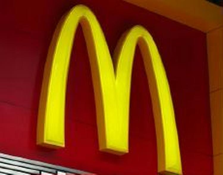 En undersøgelse af fastfood på McDonalds forretninger over hele verden viser, at der er færrest farlige transfedtsyrer i den danske junkfood. - Arkivfoto: AP 