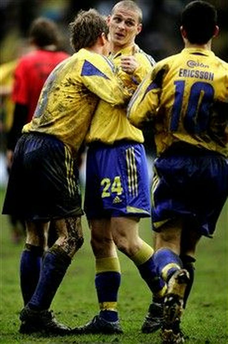 Johan Absolonsen jubler efter målet til 3-0. - Foto: Peter Hove Olesen 