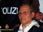 Biblen kan blive nøglen, når politiet skal knække de koder, som den sicilianske mafiaboss Bernado Provenzano brugte til sine beskeder - Foto: AP 