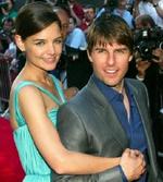 Katie Holmes og Tom Cruise har nærmest været konstant i mediernes søgelys, siden de første gang blev set sammen i april 2005. - Arkivfoto: AP 