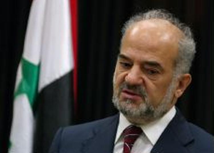 Premierminister Ibrahim al-Jaafari trækker sig, så der kan findes en ny shiamuslimsk leder af den irakiske regering. - Arkivfoto: AP 
