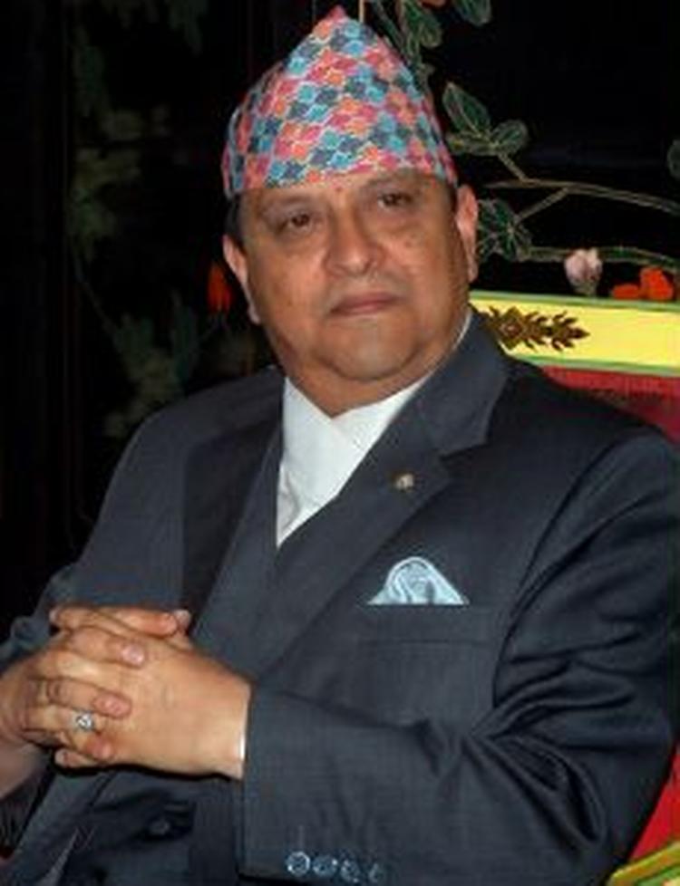 Nepals Kong Gyanendra afgav i dag den politiske magt, som han overtog i februar 2005 med det mål at skabe stabilitet i landet. - Arkivfoto: AP 