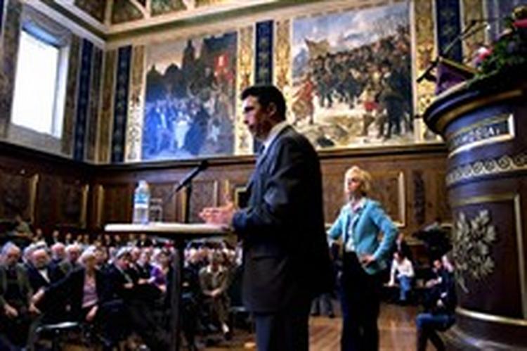 Statsminister Anders Fogh Rasmussen (V) holdt i går tale på Københavns Universitet om EU's fremtid. - Foto: Kim Agersten/POLFOTO 