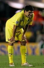Villarreals argentinske troldmand Juan Roman Riquelme bærer et stort ansvar på sine skuldre. - Arkivfoto: AP. 