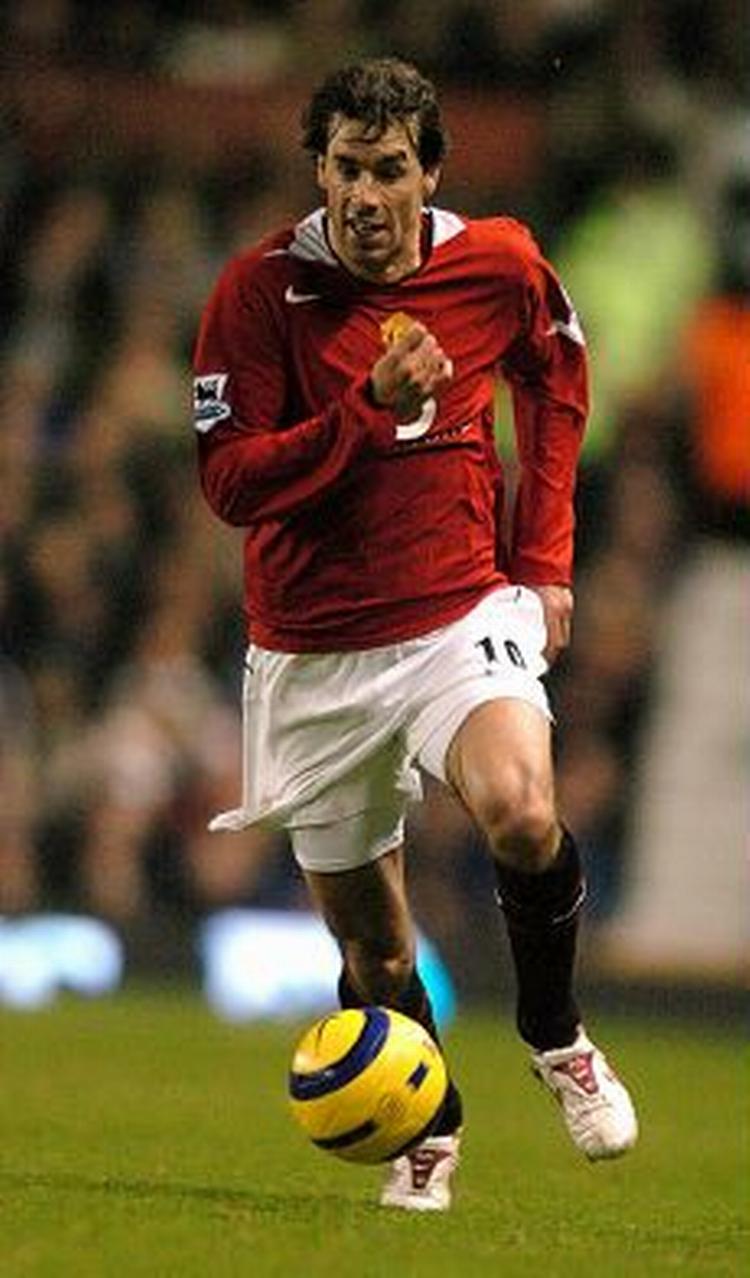 Ruud van Nistelrooy brændte et straffespark, da Manchester United måtte nøjes med 0-0 mod Middlesbrough. - Arkivfoto: AP 