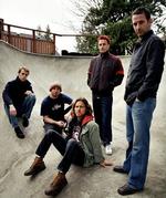 Pearl Jam langer ud og rager op på deres 8. album. Eddie Vedder har fundet den perfekte balance mellem udfarende kraft og introspektion. 