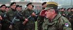 Mladic er blandt andet tiltalt for at stå bag massakren på 8.000 muslimske mænd og drenge i Srebrenica i 1995. - Arkivfoto: AP 