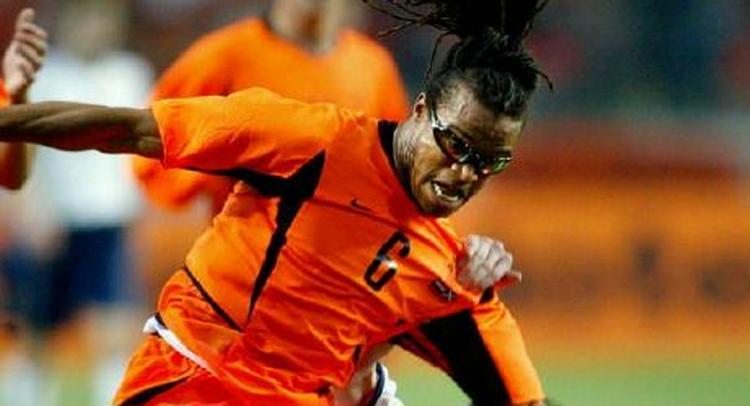 Midtbanespilleren Edgar Davids kommer ikke med til sommerens VM i Tyskland. - Arkivfoto: AP. 