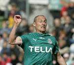 Højer i aktion i kampen mod FC Midtjylland. - Foto: Claus Bonnerup 