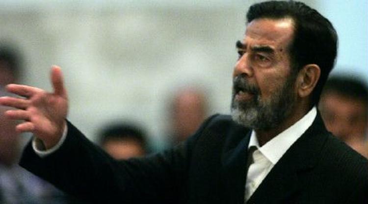 Iraks tidligere diktator Saddam Hussein mener stadig, at han er det irakiske folks præsident - Foto: AP 