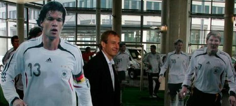 Jürgen Klinsmann har udtaget de 23 som skal sørge for tysk VM-succes. - Foto: AP. 