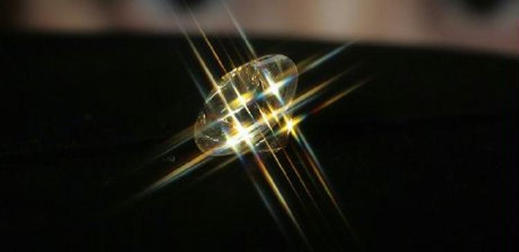 Et amerikansk firma vil forevige Beethoven ved at lave en diamant af hans hår - Foto: AP 