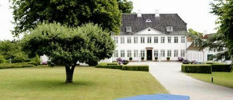 Fogh er ikke sikker på, at der havde været plads til alle på Marienborg, hvis journalister fra Politikens Hus skulle være inviteret - Foto: Thomas Borberg 