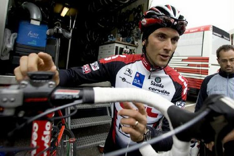 CSC's Ivan Basso øgede føringen i Giro d'Italia efter dagens enkeltstart, hvor Jan Ullrich vandt. - Arkivfoto: Claus BonnerupA! 