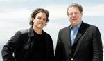 Al Gore (th.) er rejst til Cannes sammen med filmens instruktør Davis Guggenheim. - Foto: AP 