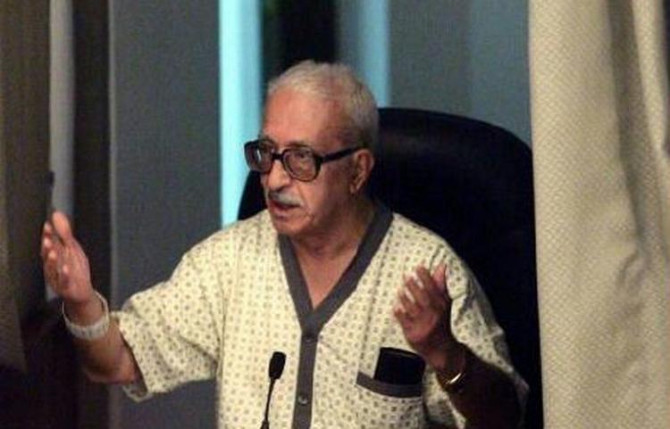 Tidligere viceministerpræsident i Irak, Tareq Aziz, var i dag kaldt til forsvar for Saddam Hussein i retssagen mod den tidligere irakiske leder. - Foto: AP 