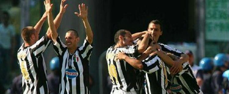 Der er ikke meget at juble over i Torino-klubben Juventus i øjeblikket... - Arkivfoto: AP. 