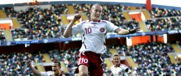 Thomas Kahlenberg har lige scoret. Den glæde blev dog hurtigt vendt til skuffelse. - Foto: Thomas Wilmann 