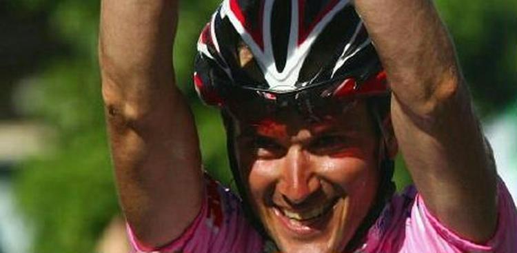 Ivan Basso tog forskud på sejrsfesten i morgen ved at vinde 20. etape af Giro d Italia. - Foto: AP 
