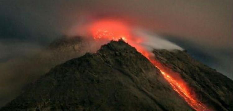 Mount Merapi betyder 'Fire Mountain' og det med rette. Vulkanen har været i udbrud adskillige gange gennem de seneste 200 år - Foto: AP 