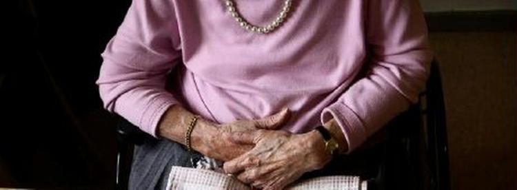 Ældre i Søllerød og Lyngby-Taarbæk Kommune er blevet snydt for hjemmehjælp. Her ses dog en beboer på Fælledgården i København. - Arkivfoto: Joachim Adrian 