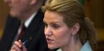 Thorning-Schmidt langede ud efter regeringen. Her ses hun på talerstolen under en tidligere debat. - Arkivfoto: Klaus Holsting 