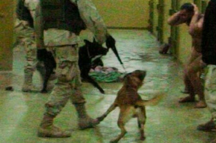 For 11. gange er der nu faldet dom over en soldat, der har medvirket til mishandling af fangerne i Abu Ghraib-fængslet. - Arkivfoto: AP 