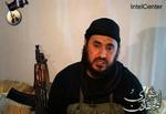 Al-Qaedas topfigur i Irak, Abu Musab al-Zarqawi, puster på en ny video til den religiøse fejde i Irak. - Arkivfoto: AP 