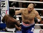 Valuev vil have revanche. Arkivfoto. 