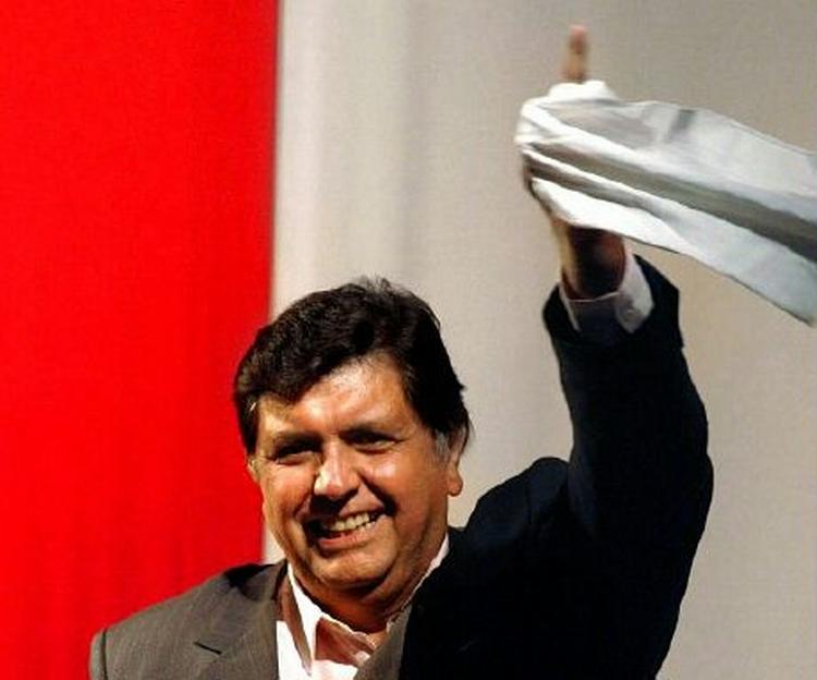 Trods en katastrofal præsidentperiode fra 1985 til 1990 lykkedes det Alan García at blive genvalgt.   Foto: Martin Mejia 