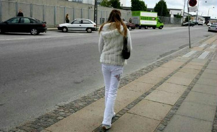 Fagforbundet 3F samler i dag underskrifter mod kvindehandel som led i EU kampagne. Foto: Jacob Ehrbahn 
