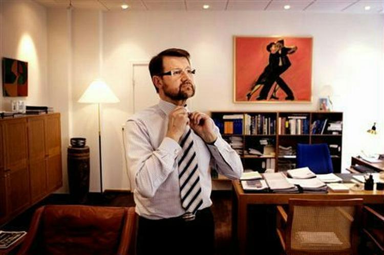 Socialdemokraterne vil have Helge Sander til at forklare, hvorfor Videnskabsministeriet har slettet et afsnit i en evalueringsrapport. - Arkivfoto: Thomas Borberg 
