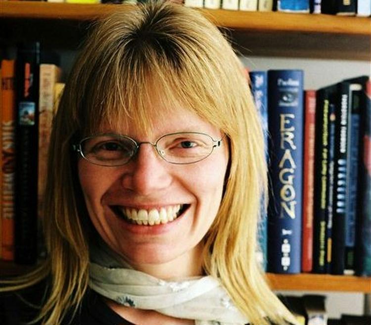 FORRETNINGSKVINDE. »Bogbranchen i dag er som en hvilken som helst anden business   den er hård og brutal og handler kun om penge«, siger Elisabeth Dyssegaard, der er kravlet til tops i den amerikanske forlagsverden.   Foto: David Dyssegaard Kallick 