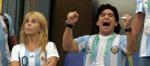 Diego Maradona blev taget for at køre alt for stærkt efter Argentinas kamp mod Serbien-Montenegro - Foto: AP 