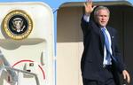 Præsident George W. Bush havde allerede i 2003 muligheden for en diplomatisk sejr over Iran, men fejlbedømte situationen. - Foto: AP 